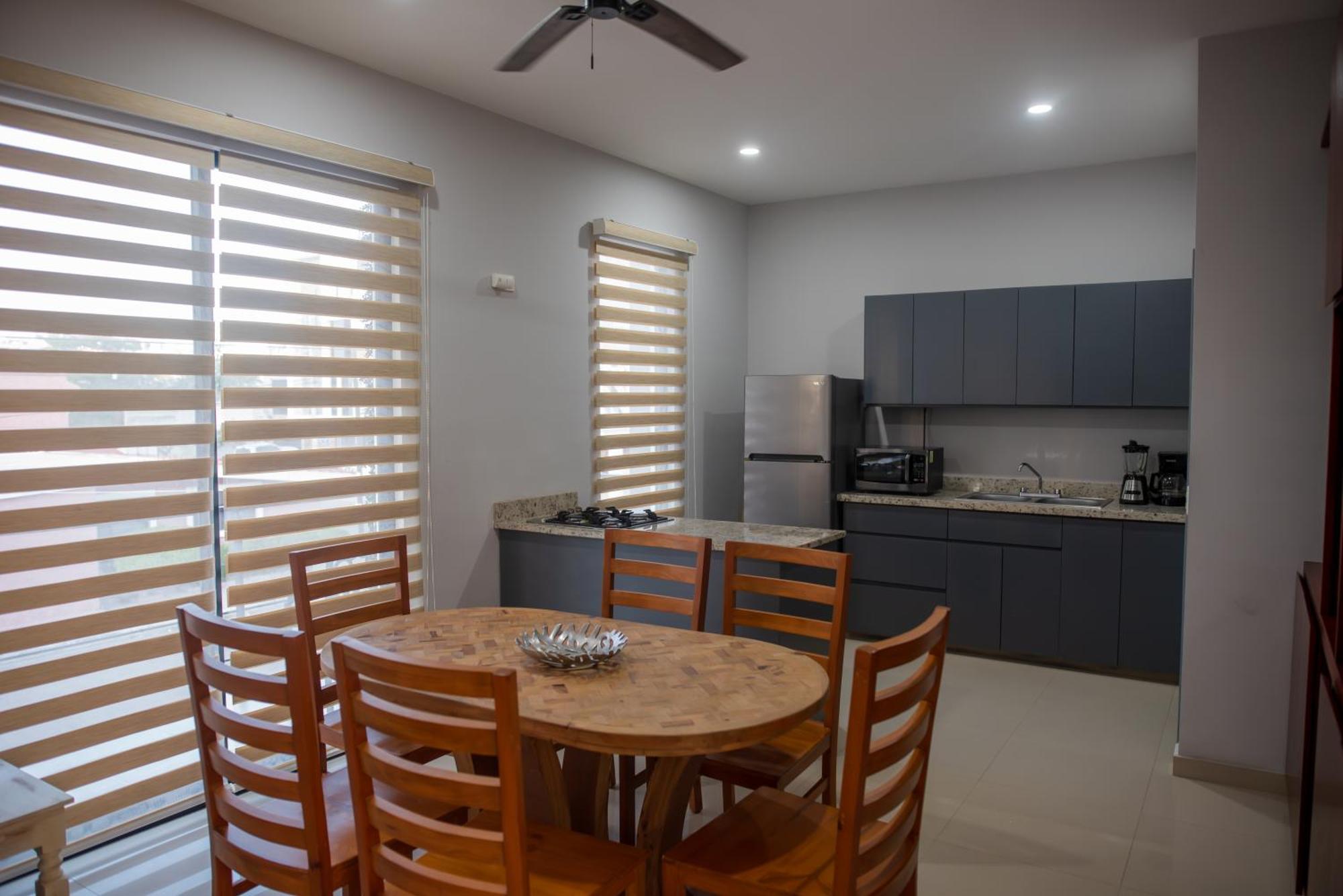 2Br/2Ba Condo 1 Block To Ocean! - Unit 3 Mazatlan Bagian luar foto