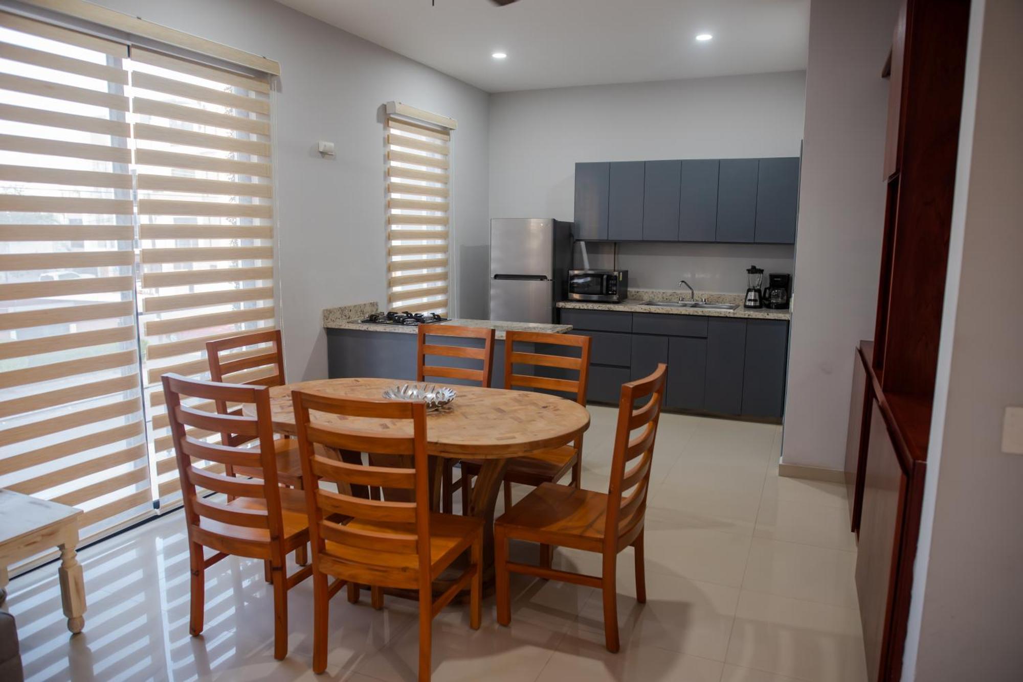 2Br/2Ba Condo 1 Block To Ocean! - Unit 3 Mazatlan Bagian luar foto